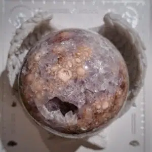 Sphère Agate "Fleur de cerisier" sur Améthyste rose (qualité AA+) 7 à 8cm - Madagascar