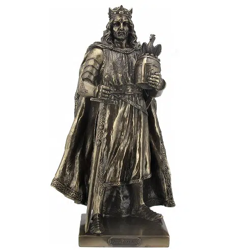 Statue résine-bronze du roi Arthur Pendragon.