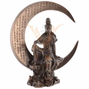 Guanyin sur lune, Bodhisattva de la compassion - 23cm