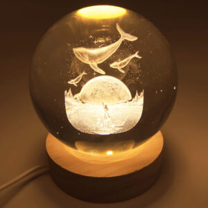 Veilleuse sphère en verre : Baleines (blanc) - 9cm