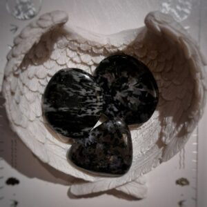Galet : Gabbro "Merlinite"