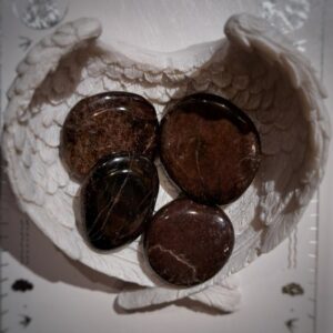 Galet : Grenat rouge
