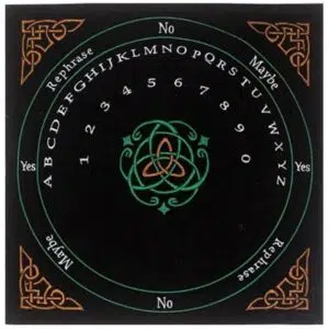 Tapis brodé (pour pendule) : Celtic - 31x31cm
