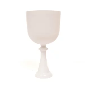 Graal en cristal chantant blanc.