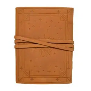 Grimoire en cuir élément feu.