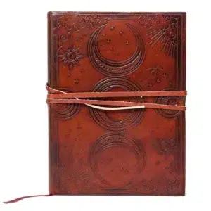 Grimoire cuir triple lune marron.