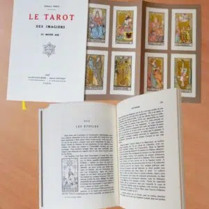 Livre : Le Tarot des imagiers du Moyen Âge.